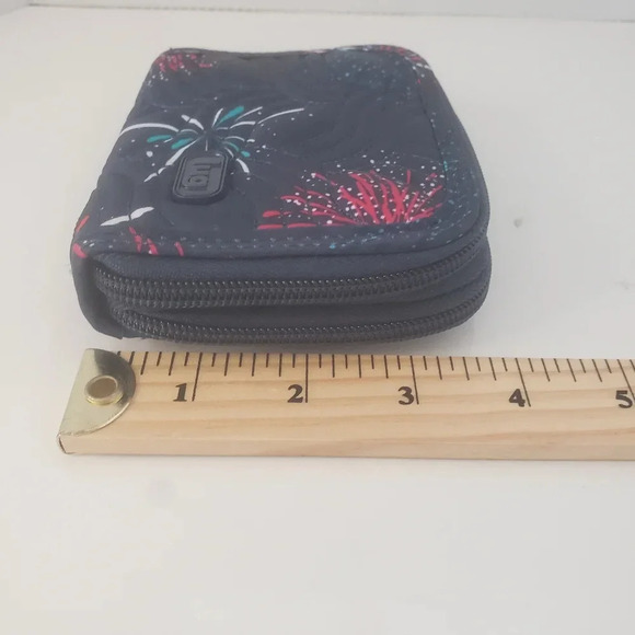 Lug Splits Fireworks Navy Wallet. - Picture 8 of 10